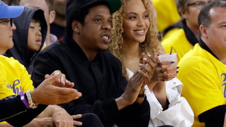 Jay-Z und Beyoncé kaufen teuerste Villa in ganz Kalifornien
- NEWSZONE