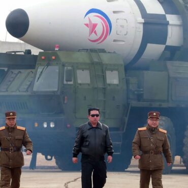 Spionagerakete von Nordkorea stürzt ins Meer
- NEWSZONE