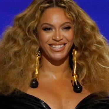 Beyoncé spendet 10.000 US-Dollar, um ein Restaurant zu retten
- NEWSZONE